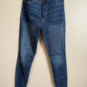 Women’s Blue Denim Jeans - NEVER WORN